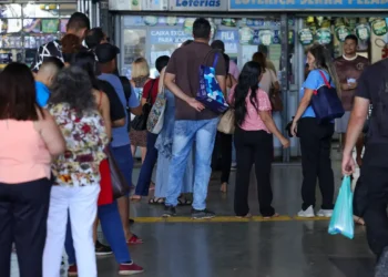 Mega-Sena acumula e prêmio principal vai para R$ 7,5 milhões