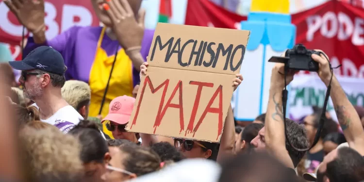 PF abre inquérito sobre vídeos que incitam ódio a mulheres no TikTok