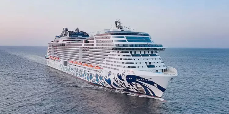 Passageiros de cruzeiro retido em Dubai começam a voltar pra casa