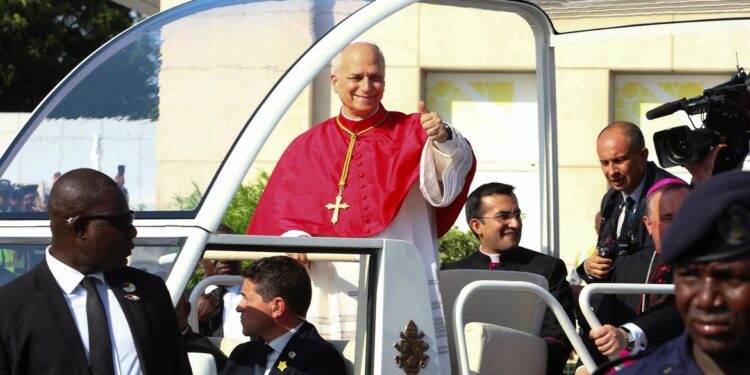 Papa: estou na África para encorajar católicos, não debater com Trump