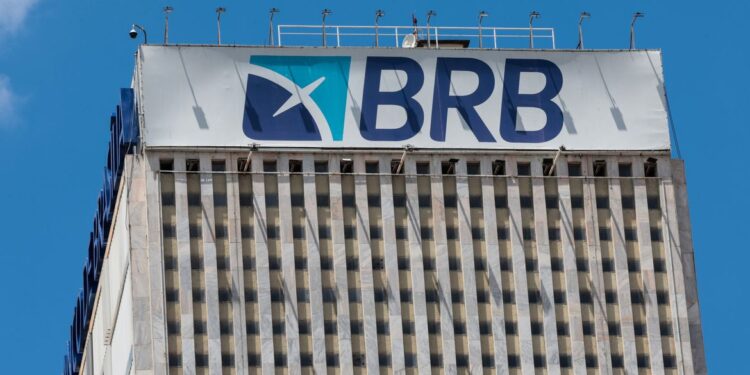 Itaú confirma acordo envolvendo ativos do BRB