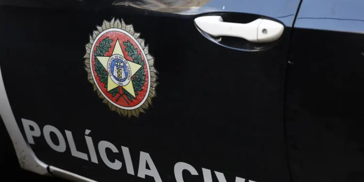 Polícia civil desarticula grupo que aplicava golpes contra idosos