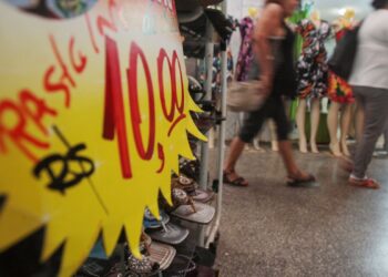 Mercado eleva previsão da inflação para 4,71% este ano