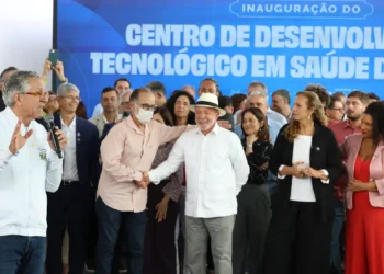 Fiocruz terá produção nacional de terapias celulares contra o câncer