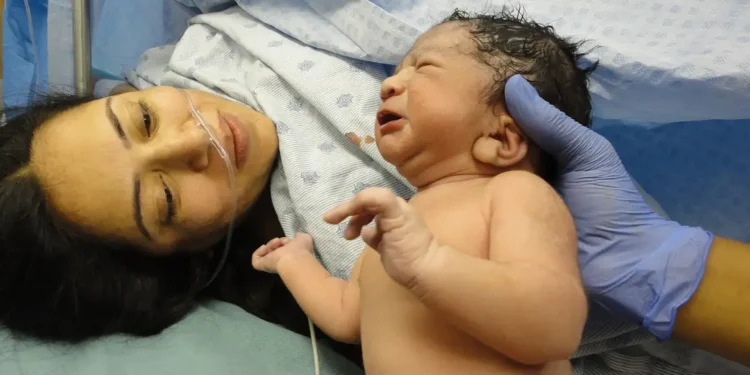 Mortalidade materna: Brasil ainda perde centenas de mulheres por ano