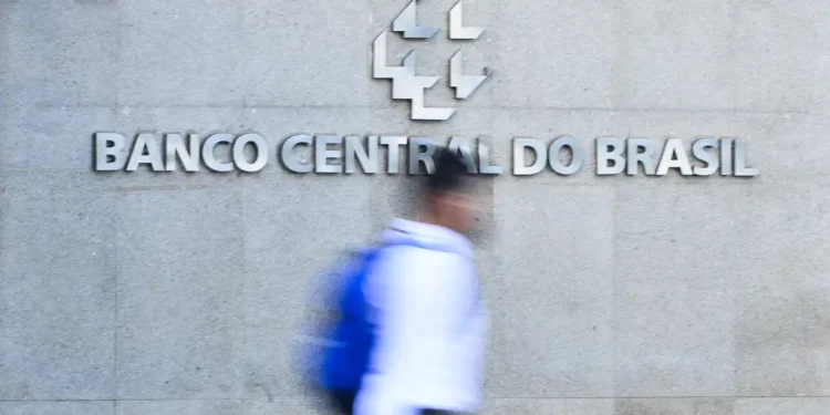 Dinheiro de clientes do Master migrou para bancos maiores, informa BC