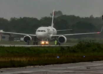 Governo prorroga descontos no querosene de aviação e no biodiesel