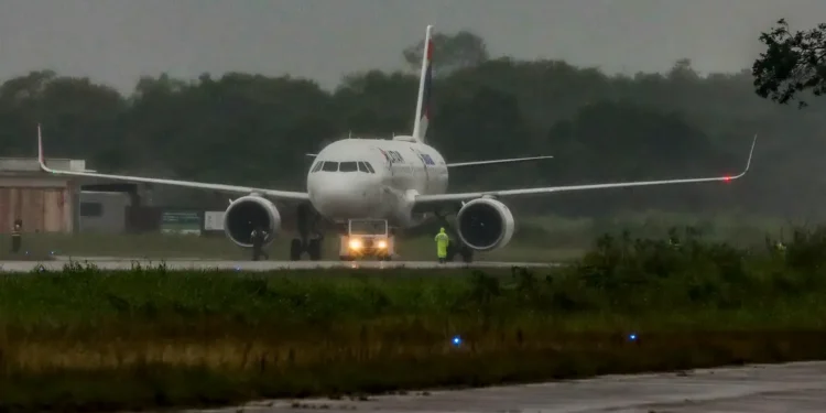 Governo prorroga descontos no querosene de aviação e no biodiesel
