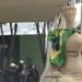 Moraes rejeita revisar pena de Débora do Batom, condenada pelo 8/1
