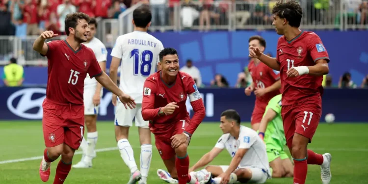 Cristiano Ronaldo faz dois gols e Portugal vence o Uzbequistão por 5×0