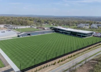 Seleção terá primeiro treino nos EUA menos de 24 horas após embarque