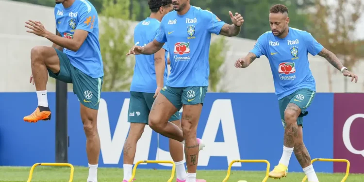 Brasil faz penúltimo treino e viaja para o Texas onde enfrenta Japão