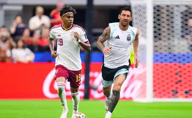 Em jogo esperado há meses, Argentina e Espanha disputam final da Copa