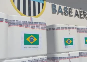Brasil envia 690 mil doses de vacinas em ajuda à Venezuela