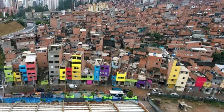 Oxfam Brasil: concentração de riqueza amplia desigualdade política