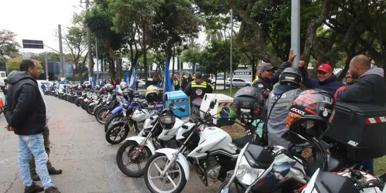 Produção de motos tem melhor mês de julho da história, diz Abraciclo