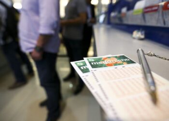 Mega-Sena acumula para R$ 50 milhões; confira os números sorteados