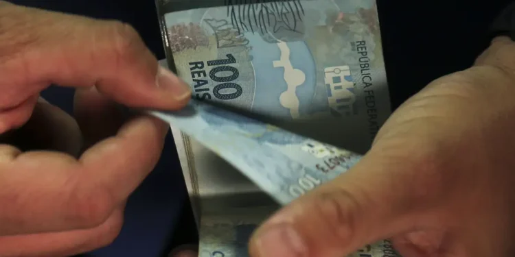 Desenrola Adimplentes começa a operar nesta segunda-feira