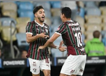 Fluminense vence Platense por 2 a 0 e abre vantagem na Libertadores