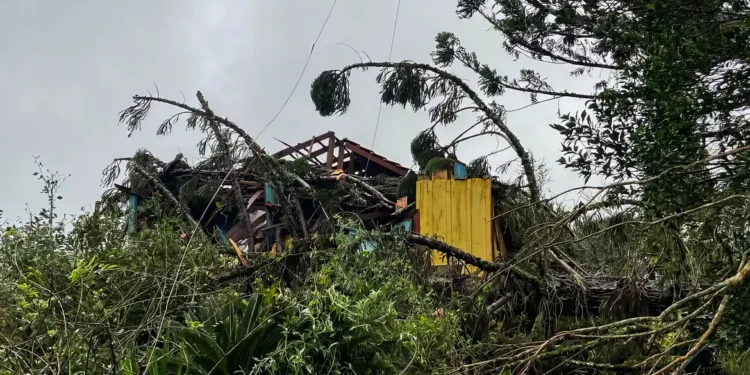 Tempestade, ventos fortes e granizo deixam Região Sul em alerta