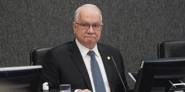 Banco Master: Fachin diz que medidas serão anunciadas no tempo devido