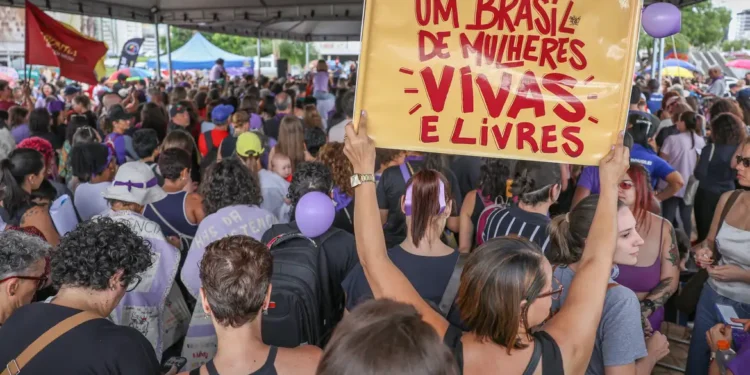 Condenados por violência doméstica terão de passar por reabilitação
