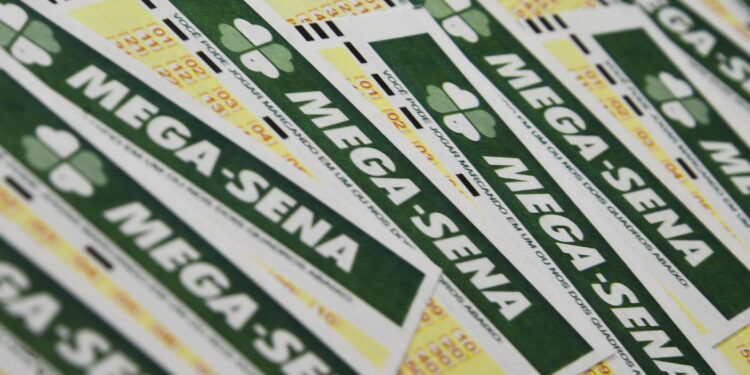 Mega-Sena acumula e próximo sorteio terá prêmio de R$ 70 milhões