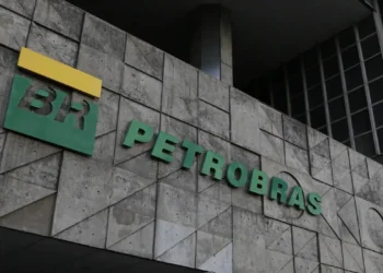 Petrobras vai buscar petróleo na margem equatorial da Costa do Marfim