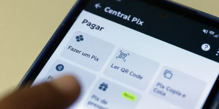 BC proíbe publicidade em comprovantes do Pix a partir de março de 2027