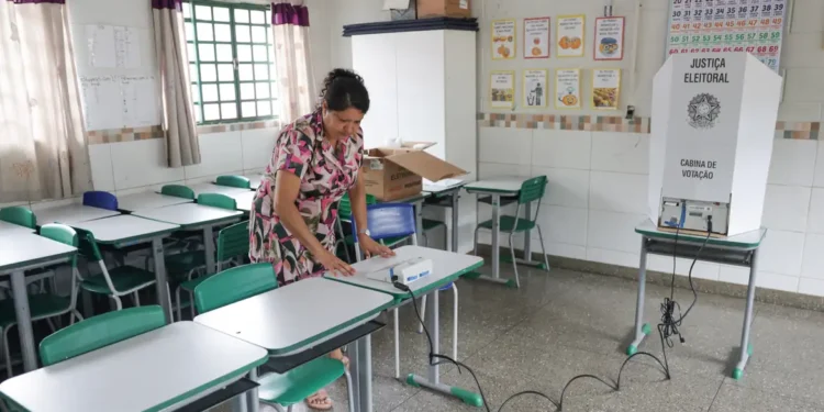 Eleições: propaganda eleitoral nas ruas termina às 22h deste sábado