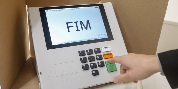 Voto em candidato irregular pode ser anulado, mesmo com nome na urna
